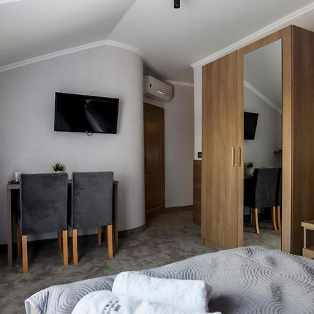 Willa Marcel Park Villa Busko-Zdrój Dış mekan fotoğraf